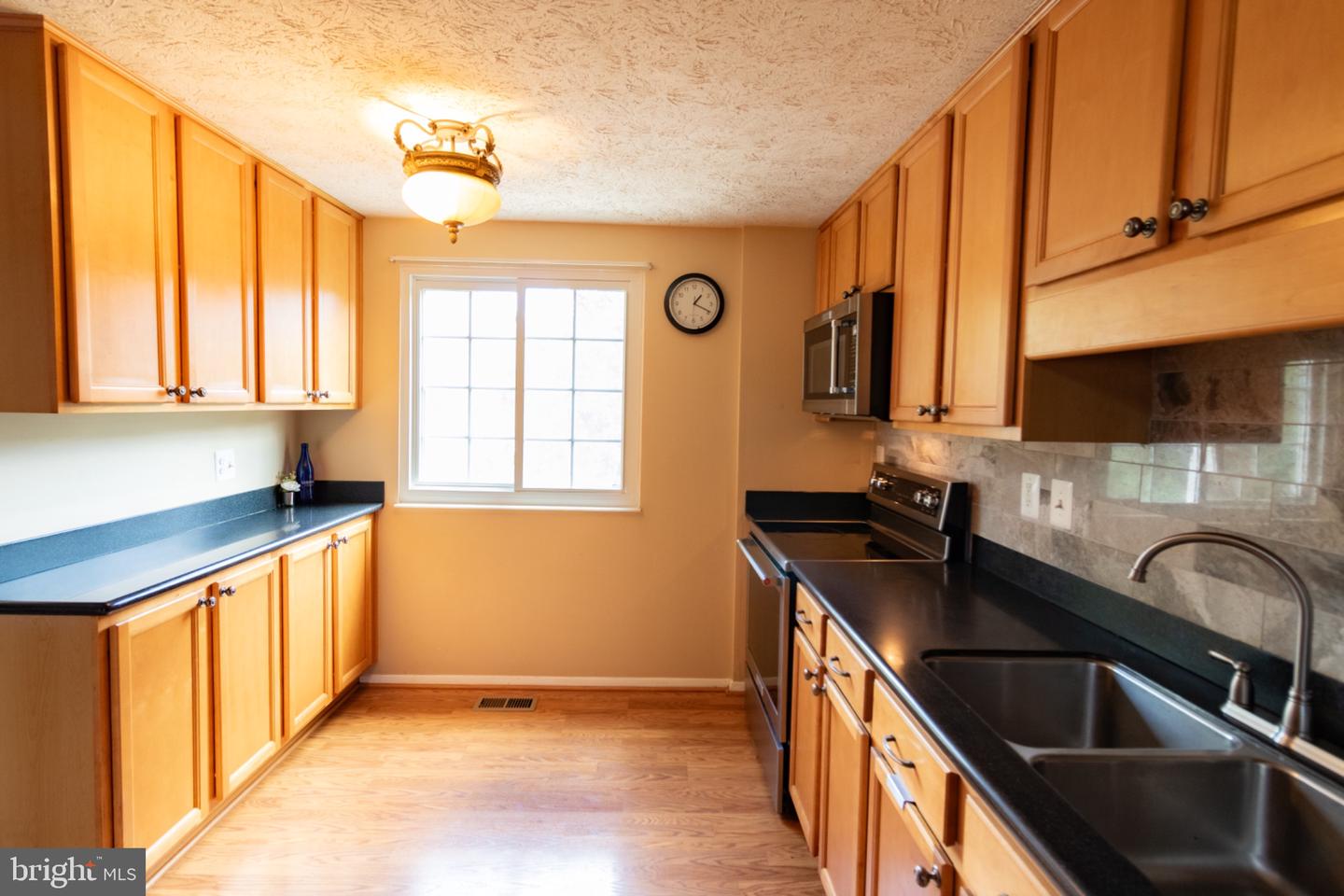 10273 Nantucket Ct Property Photo 7
