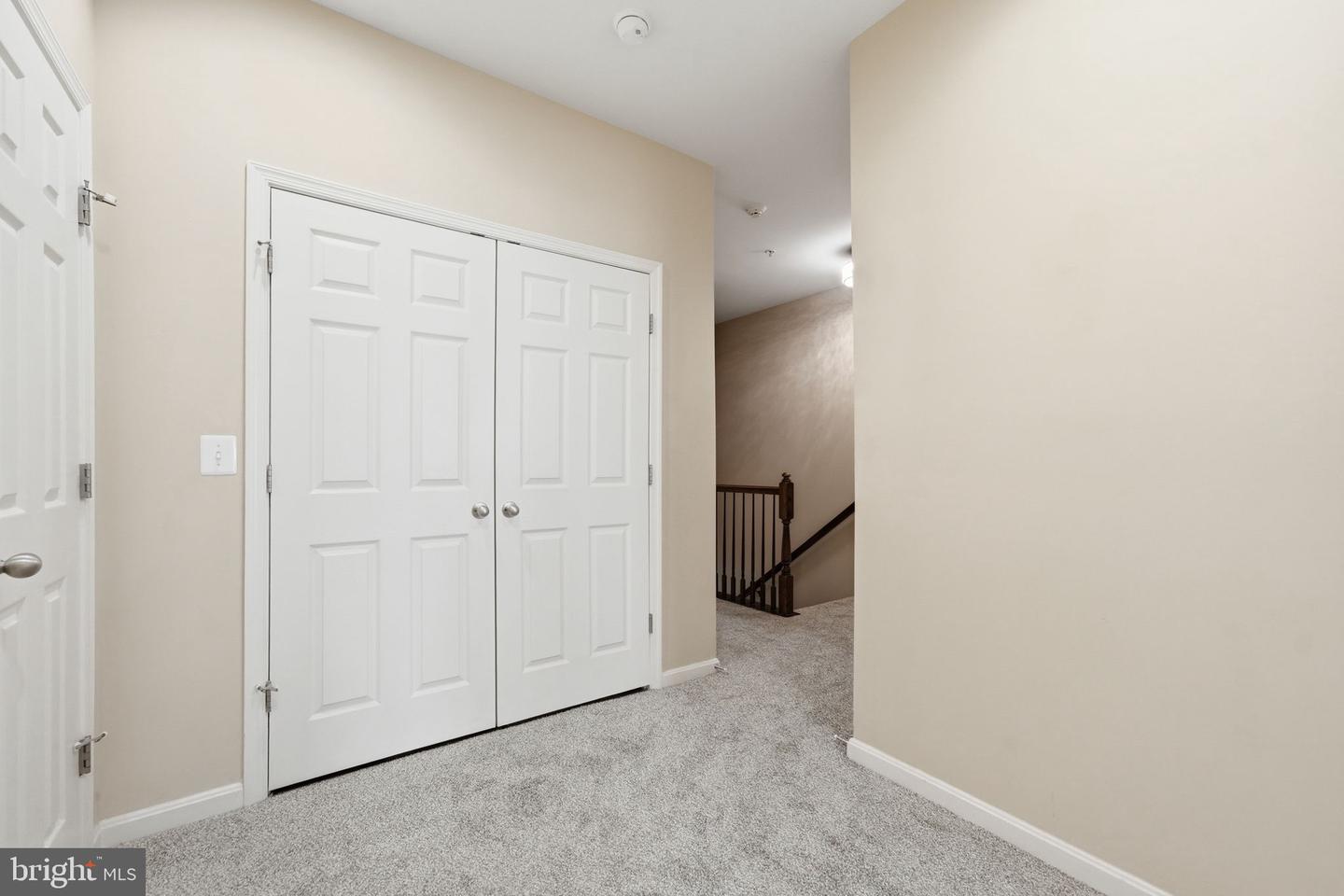 9504 Lee Ct Property Photo 13