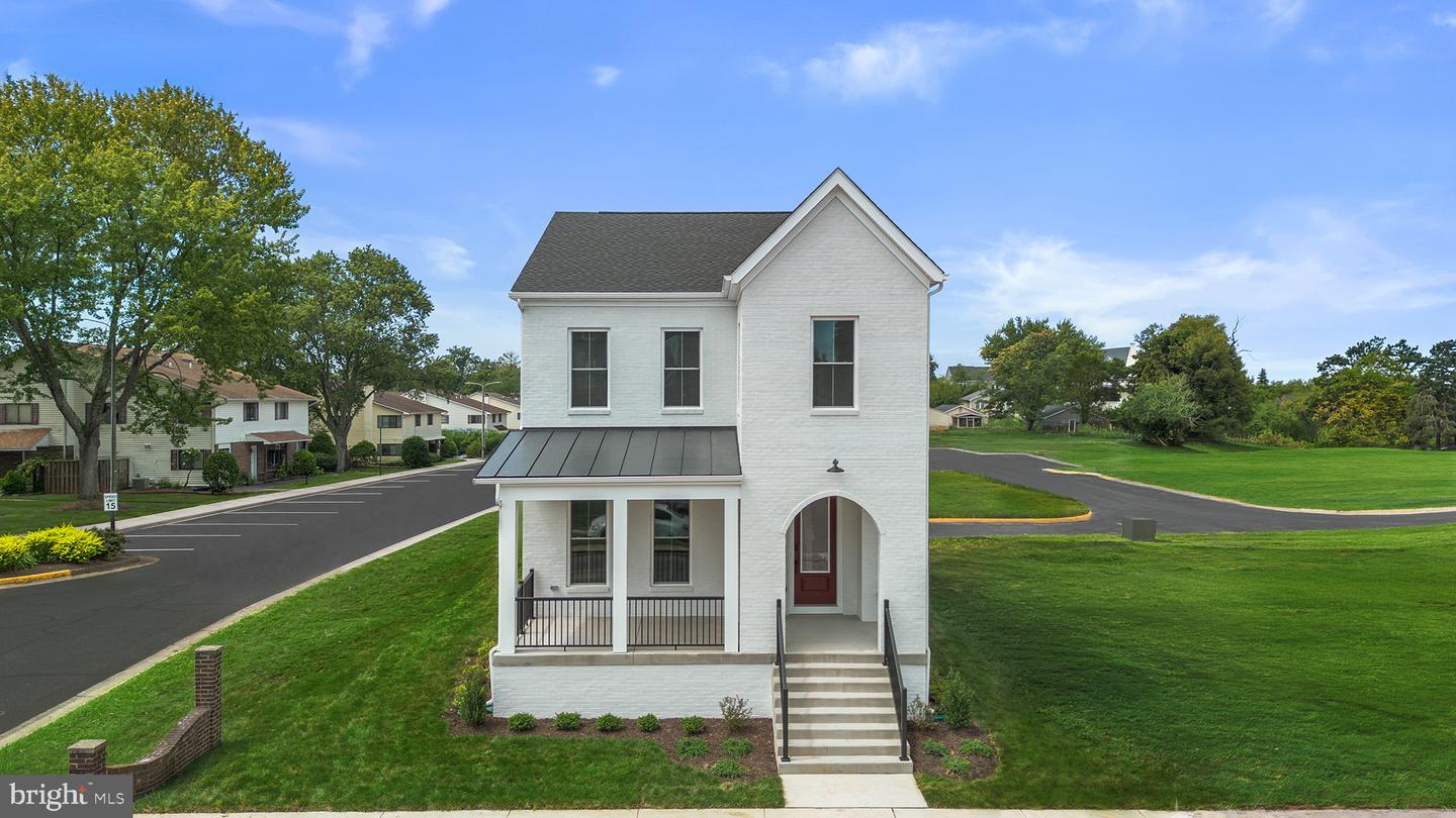 1 Main St #shea 24-r2 Property Photo 1