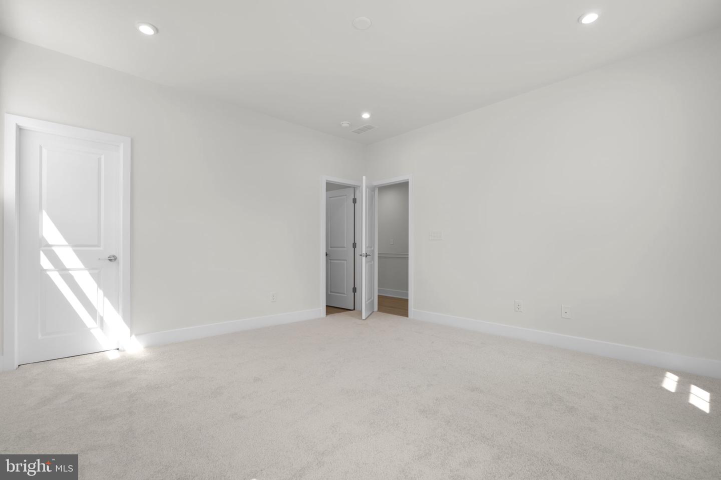 1 Main St #shea 24-r2 Property Photo 25