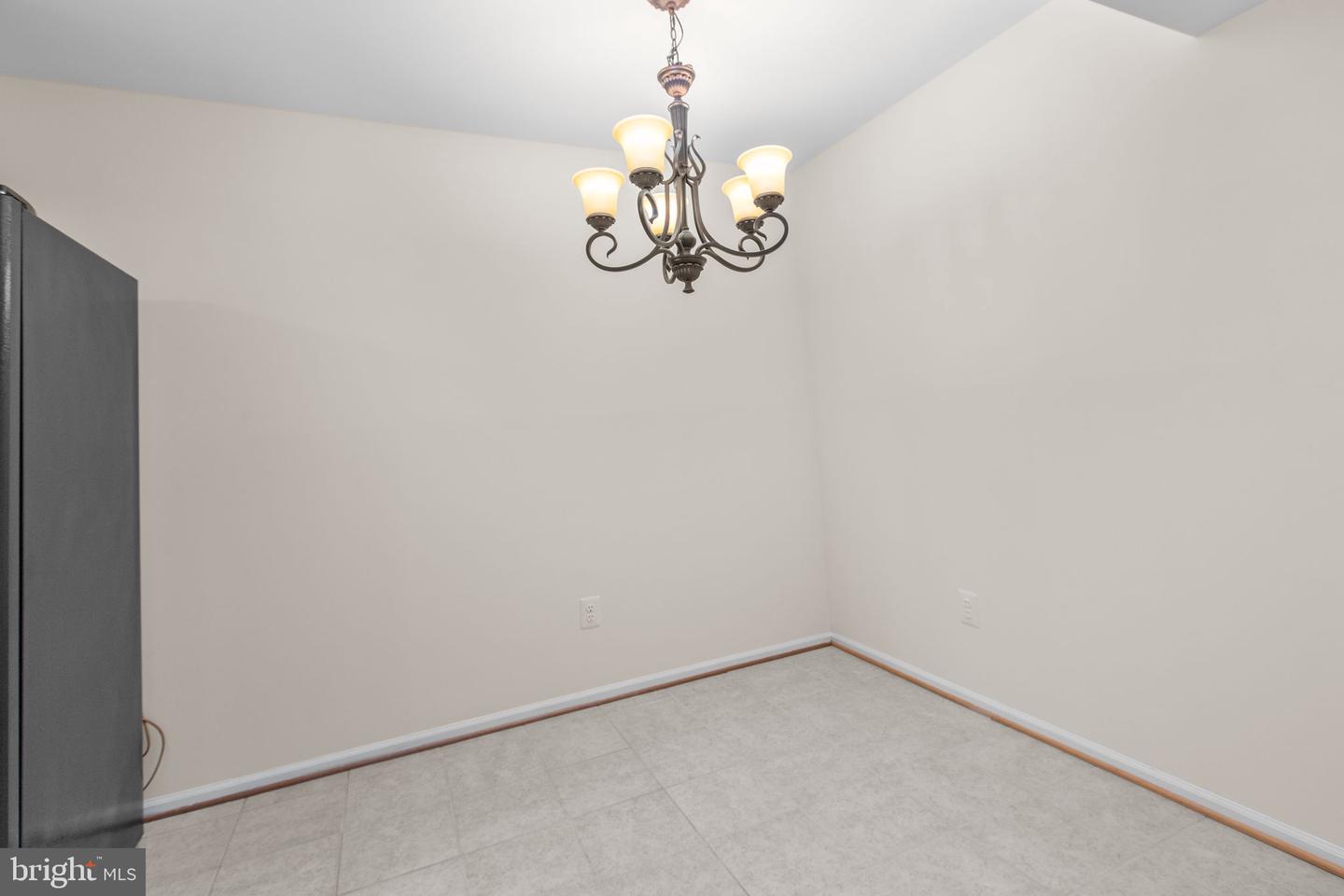 9250 Niki Place #302 Property Photo 13