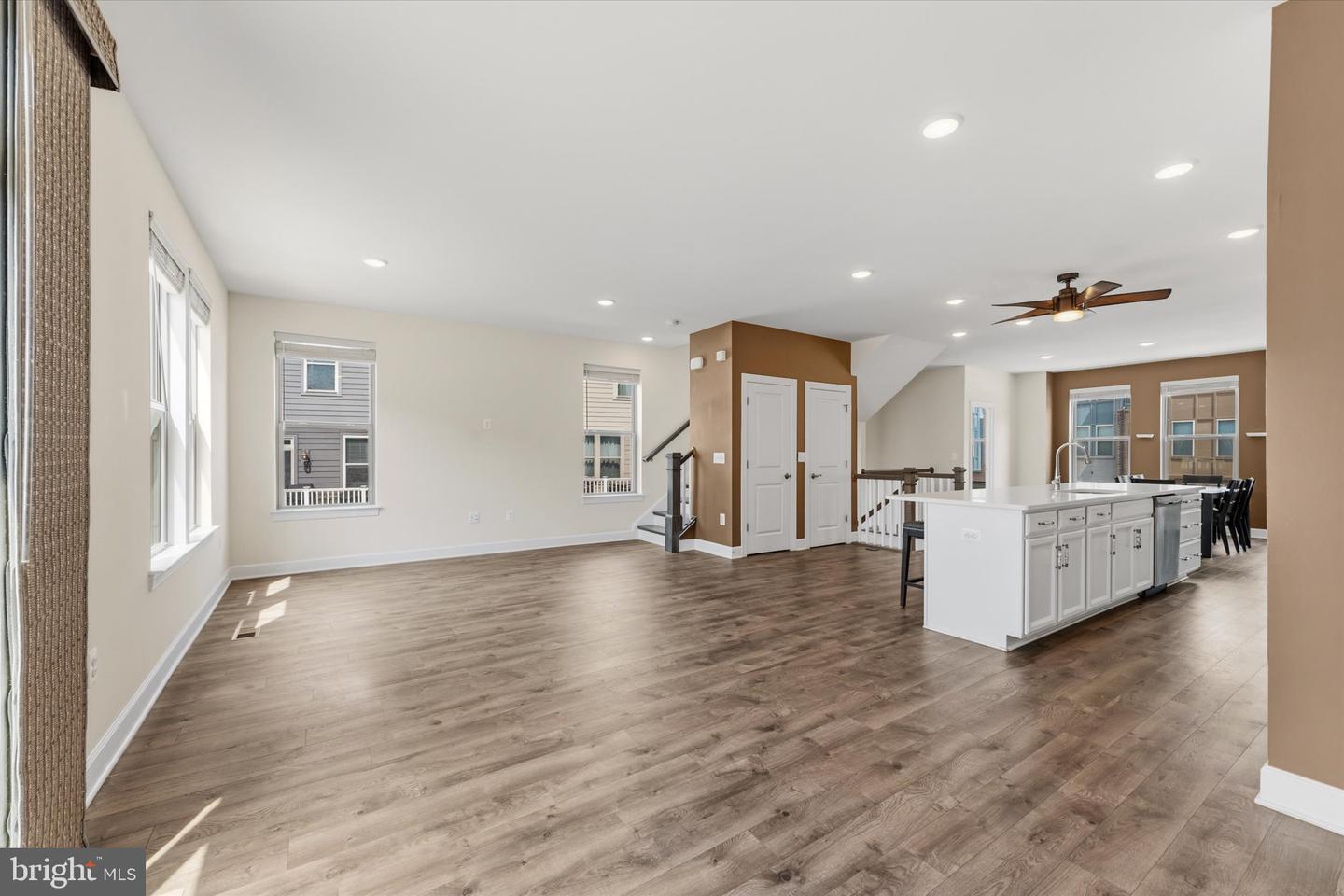 9862 Buchanan Loop Property Photo 21