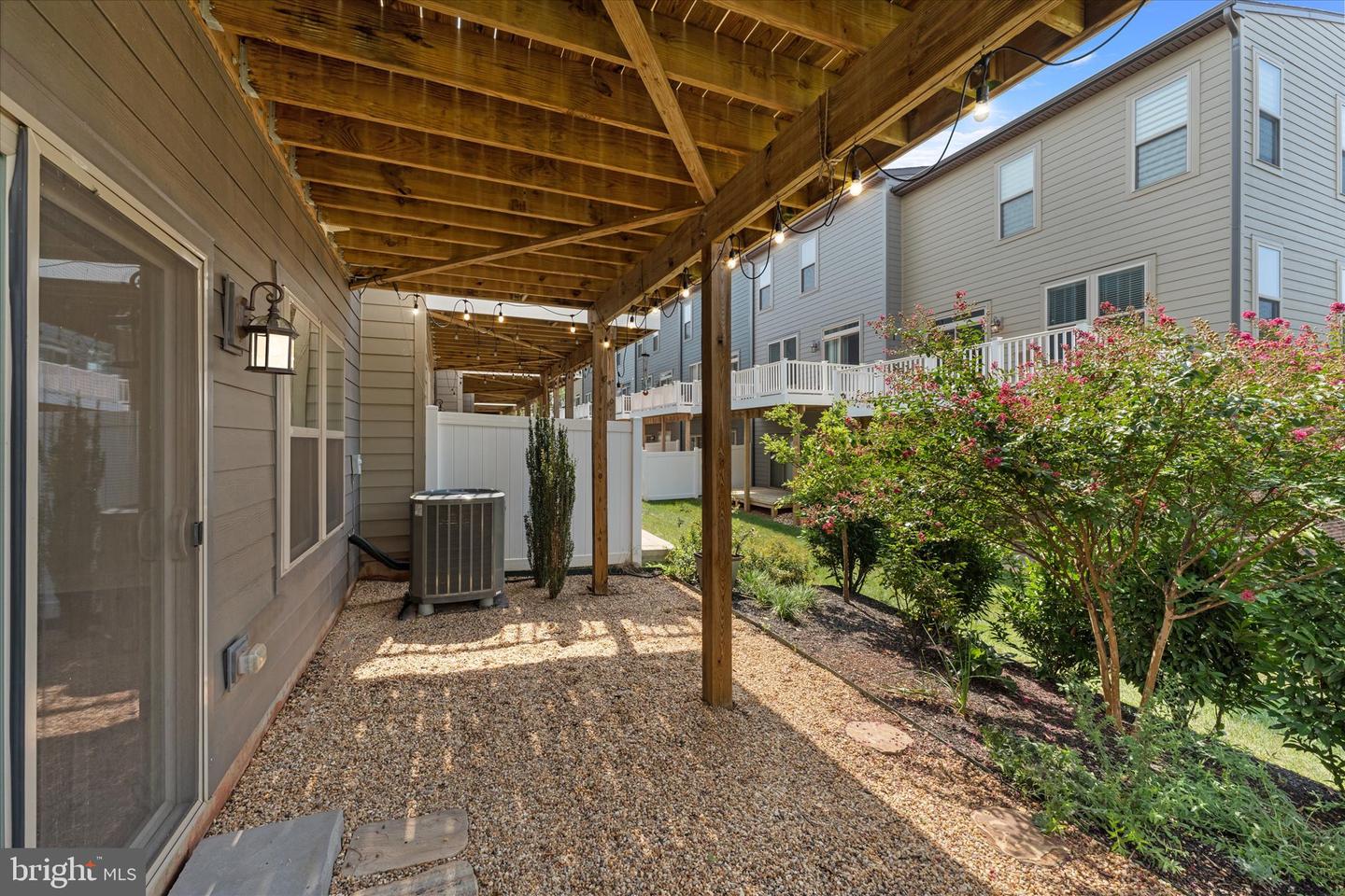 9862 Buchanan Loop Property Photo 43
