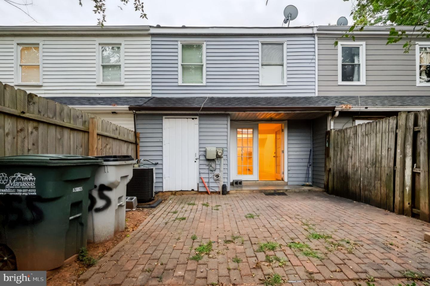 9355 Taney Rd Property Photo 13