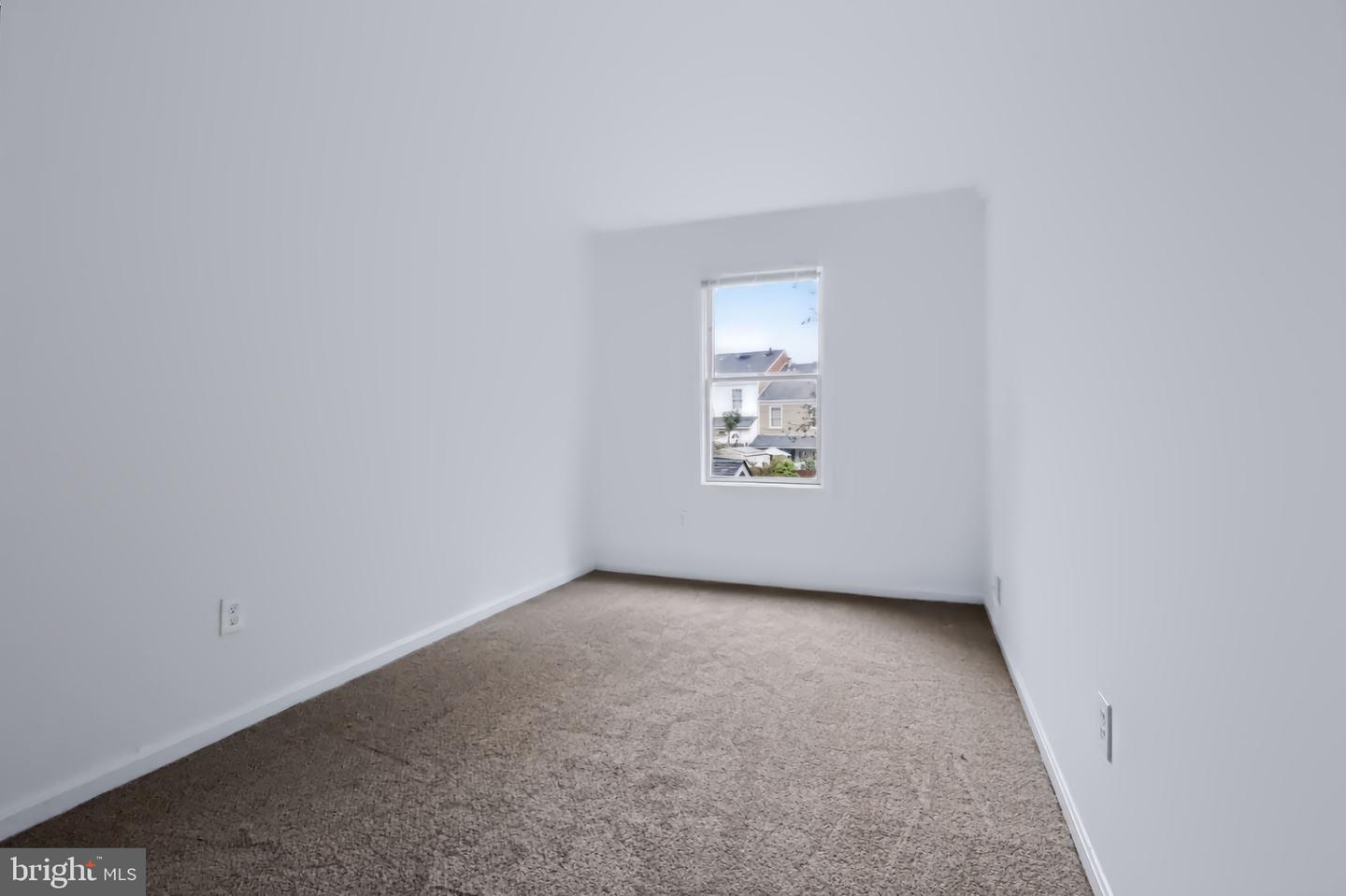 9355 Taney Rd Property Photo 17