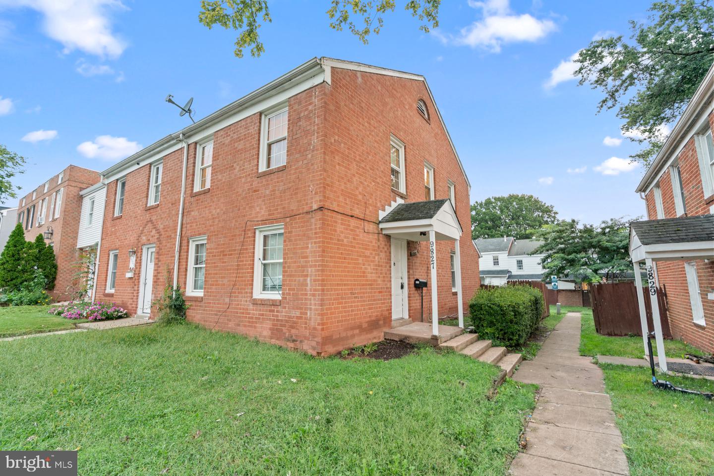 9827 Town Ln Property Photo 22