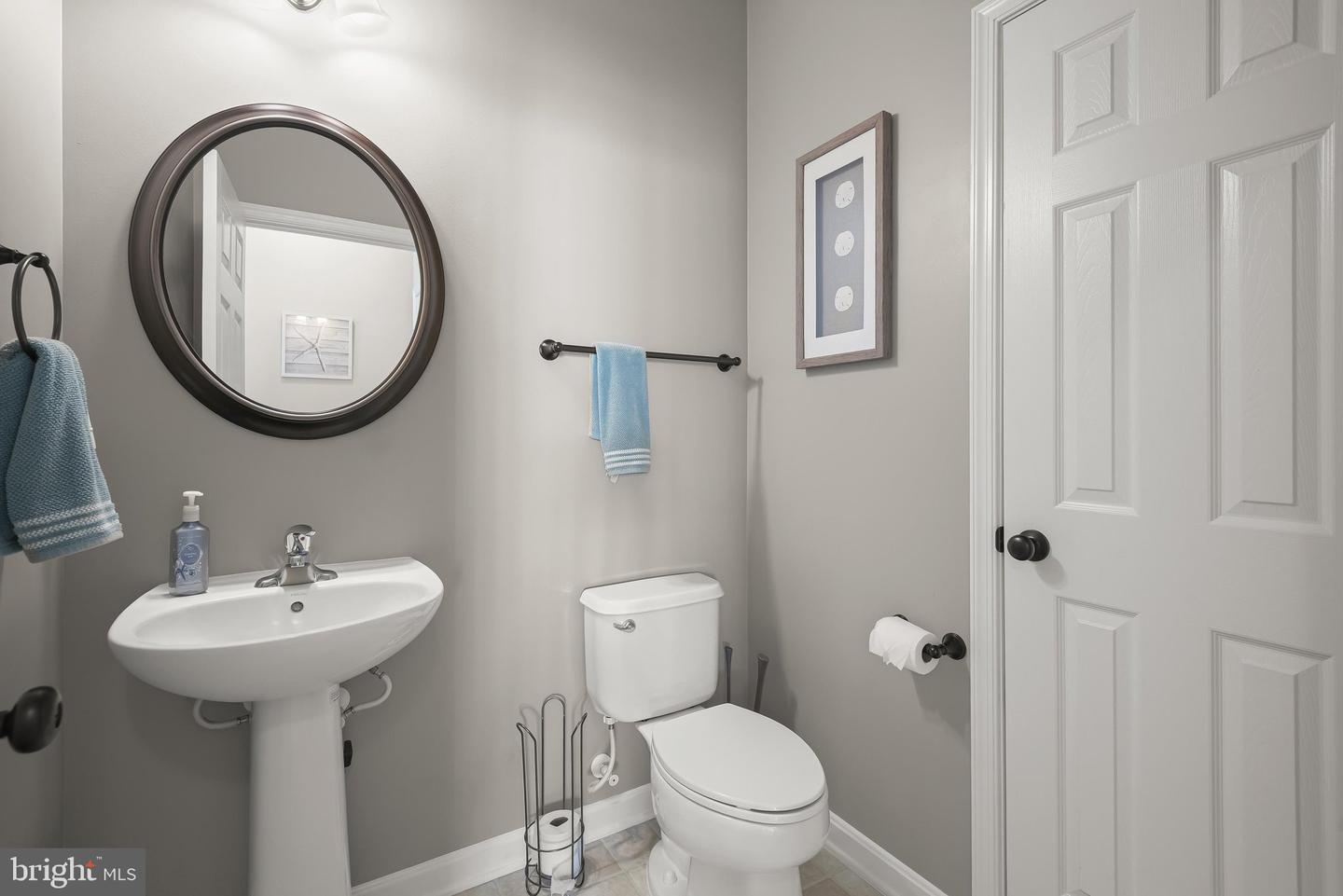 9508 Lee Ct Property Photo 13