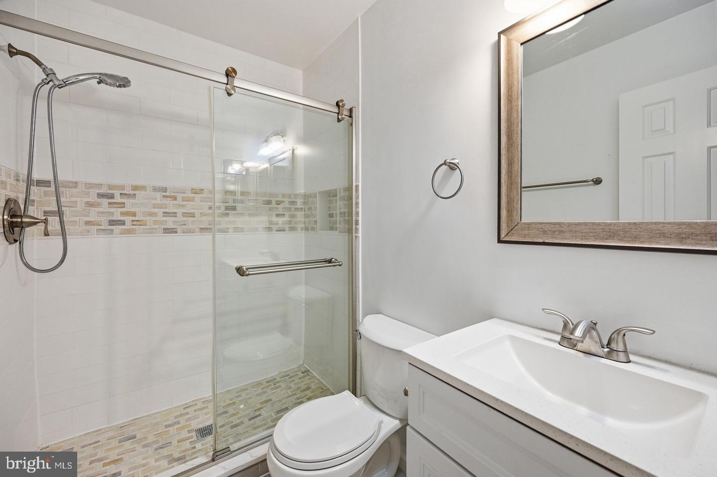 8909 Sugarwood Ln #8909 Property Photo 15