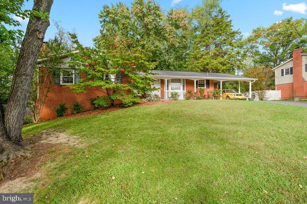 8705 Jackson Ave Property Photo 2