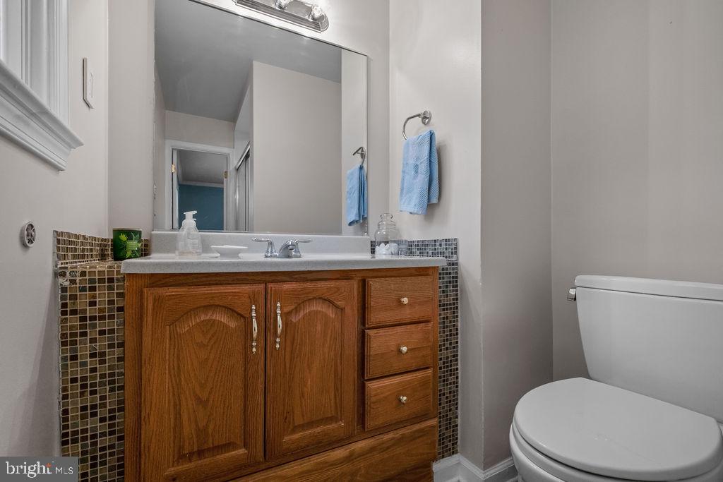 8705 Jackson Ave Property Photo 30