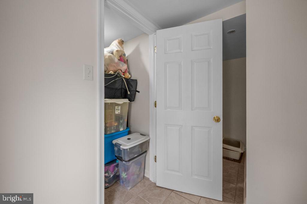 8705 Jackson Ave Property Photo 37