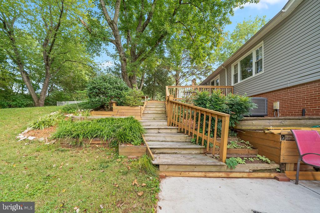 8705 Jackson Ave Property Photo 44