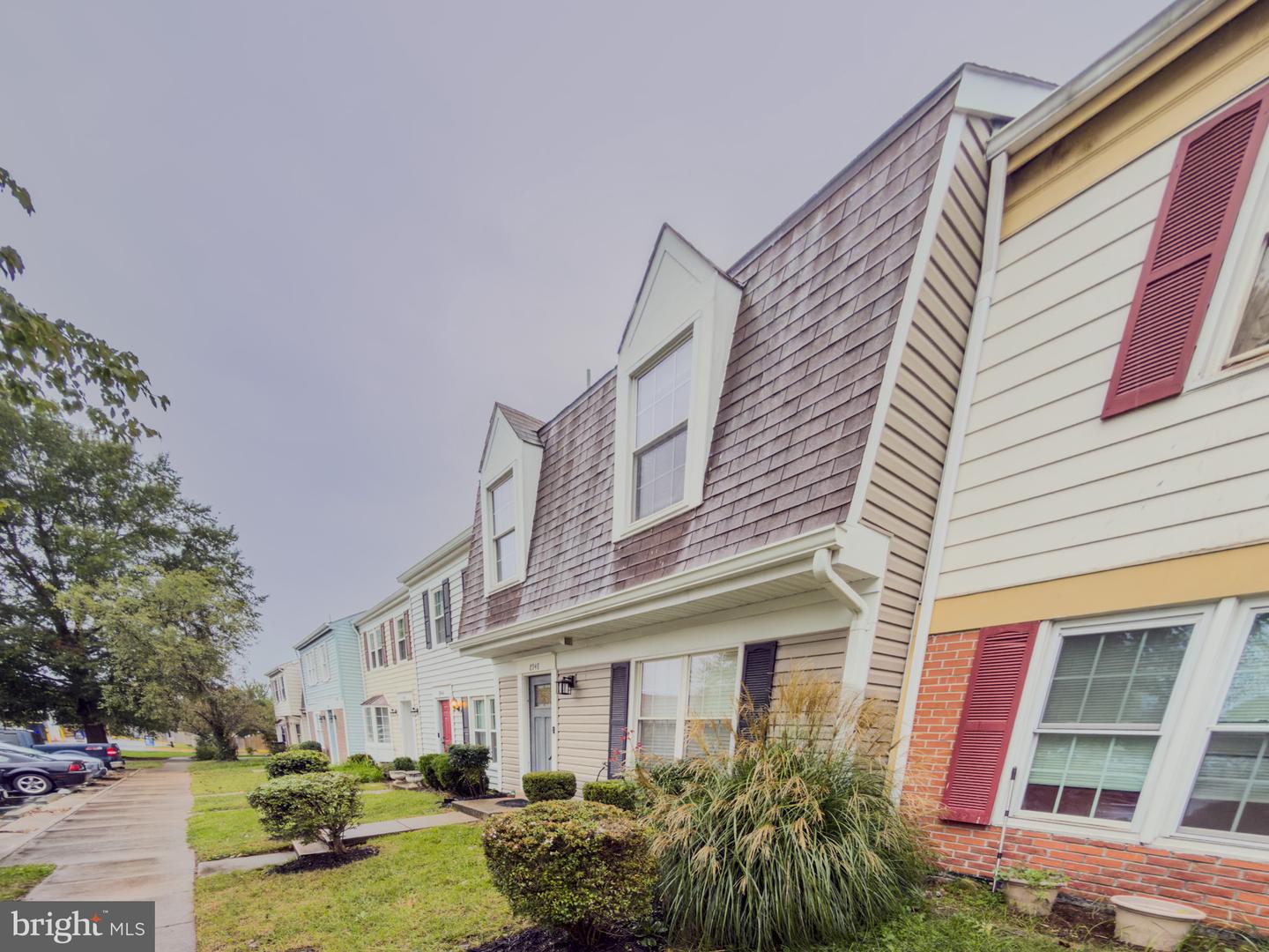8948 Mcdowell Cmn Property Photo 2