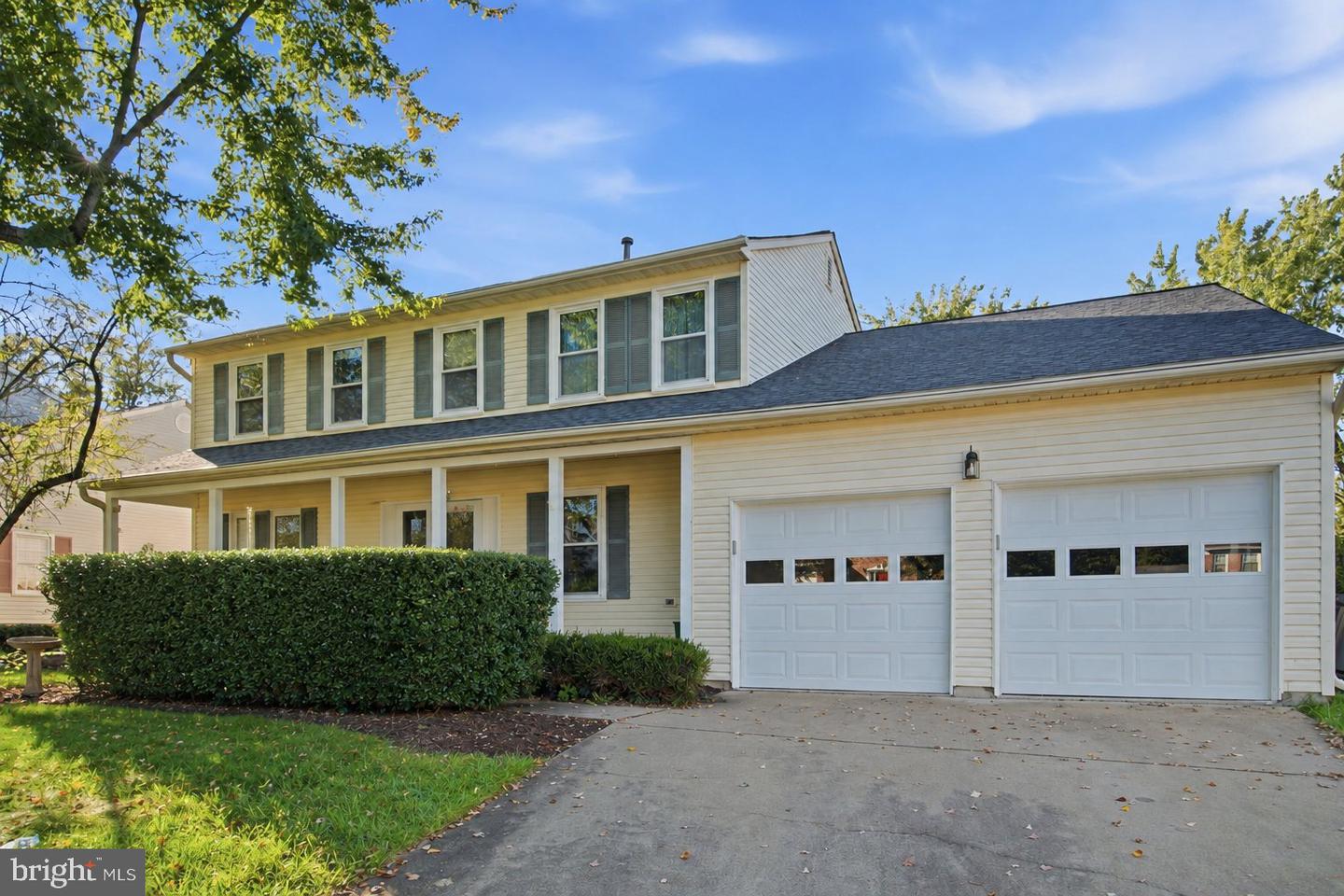 8878 SWEETBRIAR ST Property Photo 1