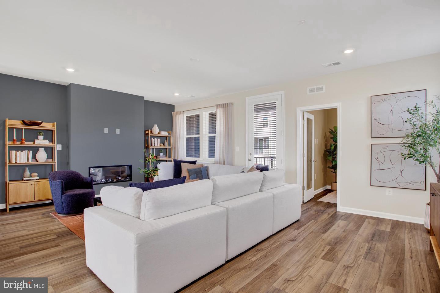 9630 Hummingbird Way Property Photo 10