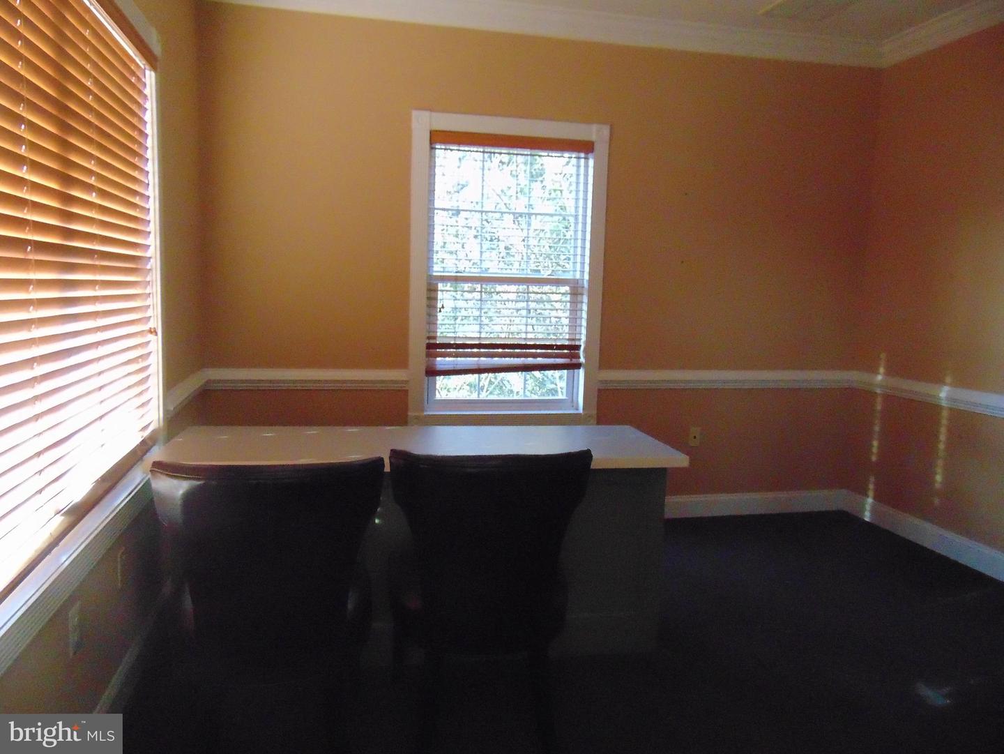 9202 Venture Ct Property Photo 13
