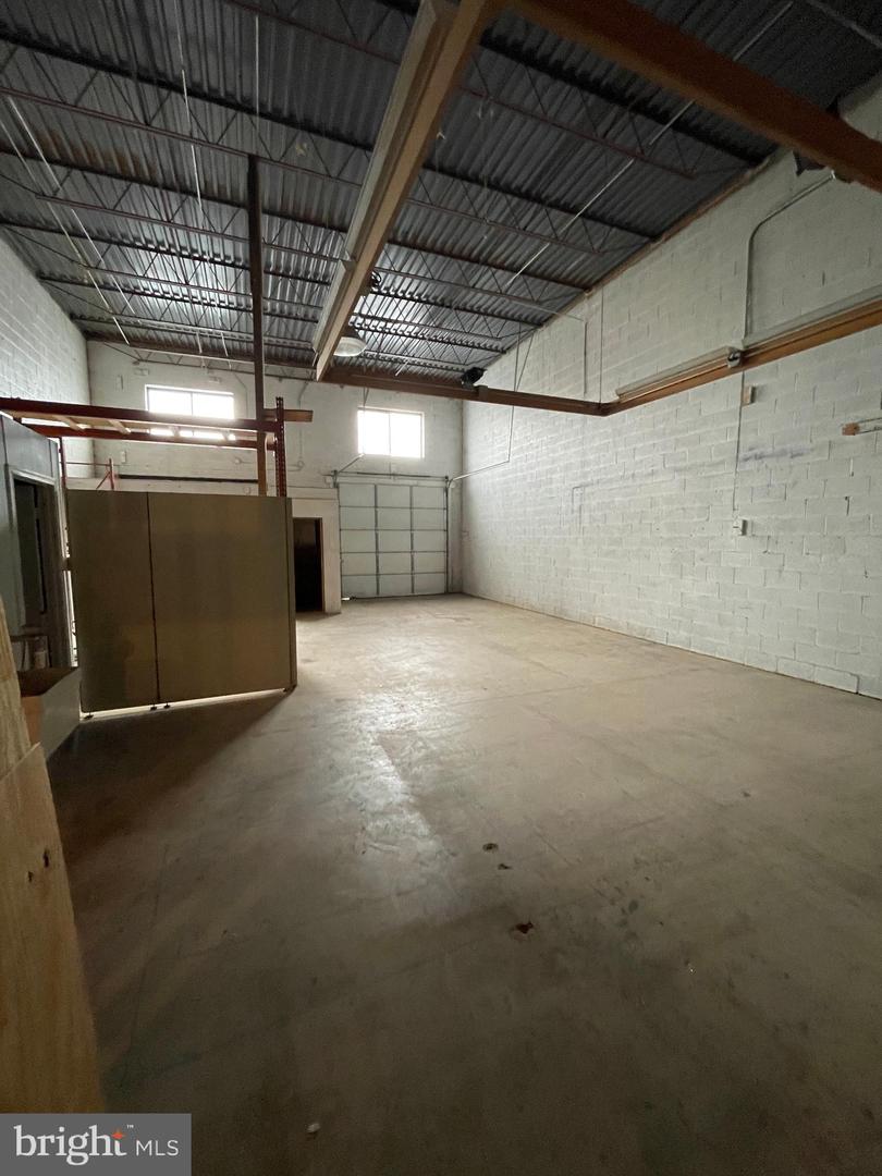 9203 Enterprise Ct #s Property Photo 2