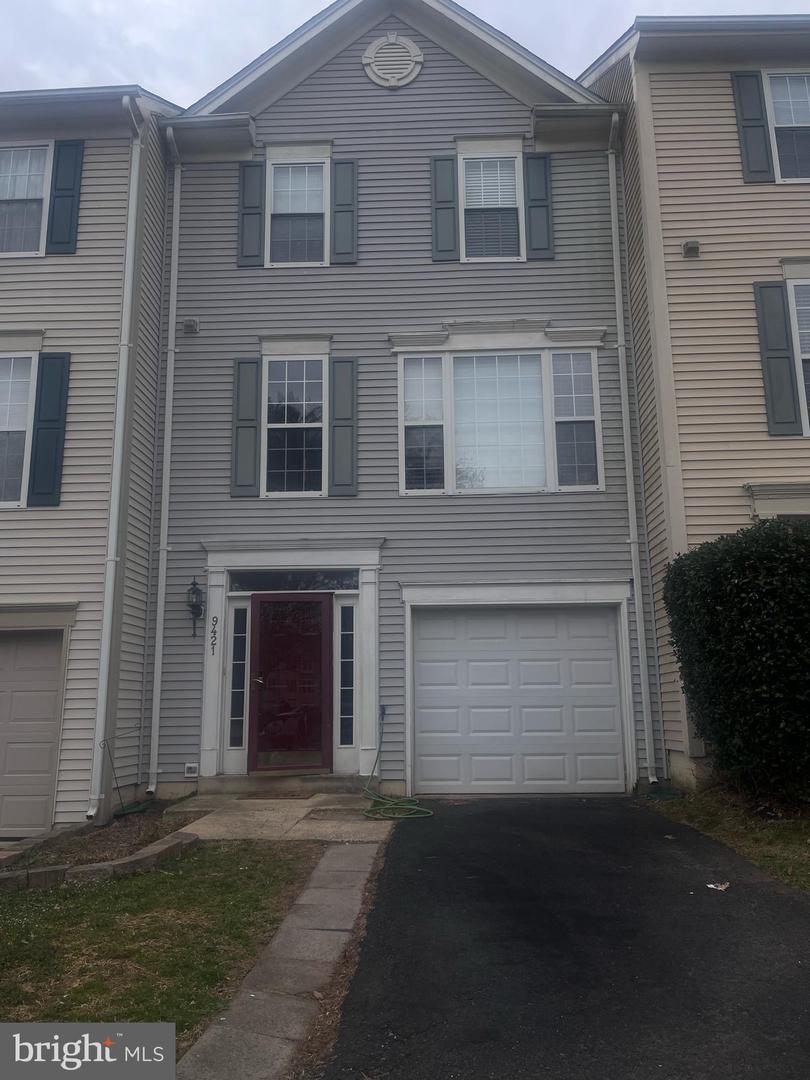 9421 Silver Meteor Ct Property Photo