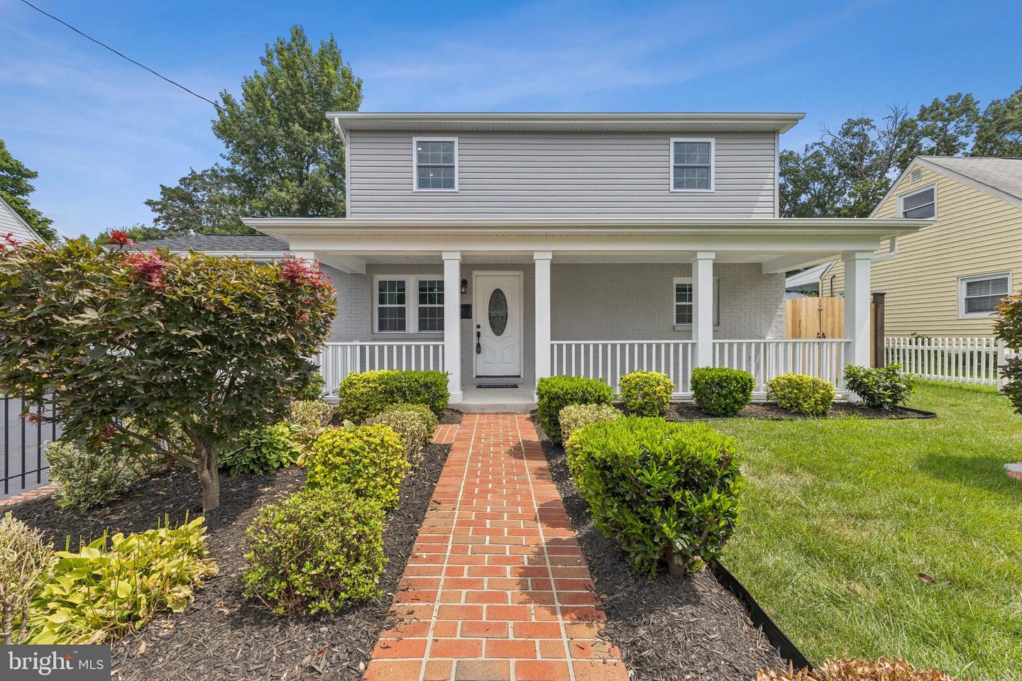 186 LAMBERT DR