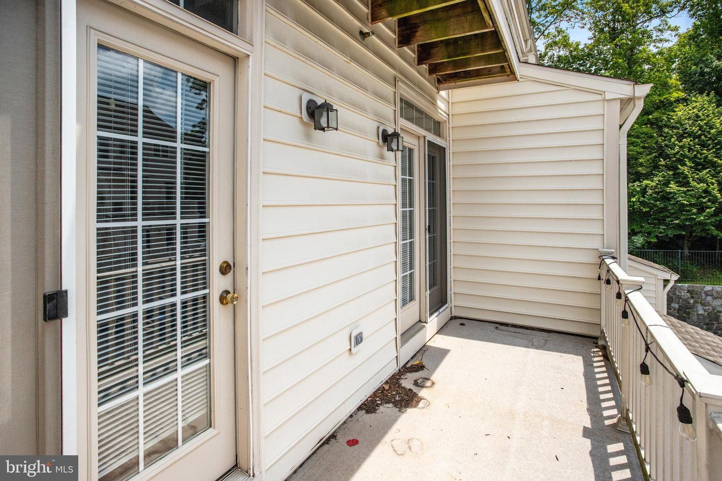 9511 Walker Way Property Photo 32