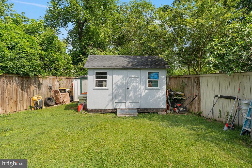 112 Polk Dr Property Photo 39