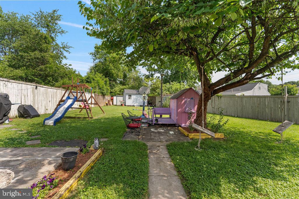 112 Polk Dr Property Photo 44