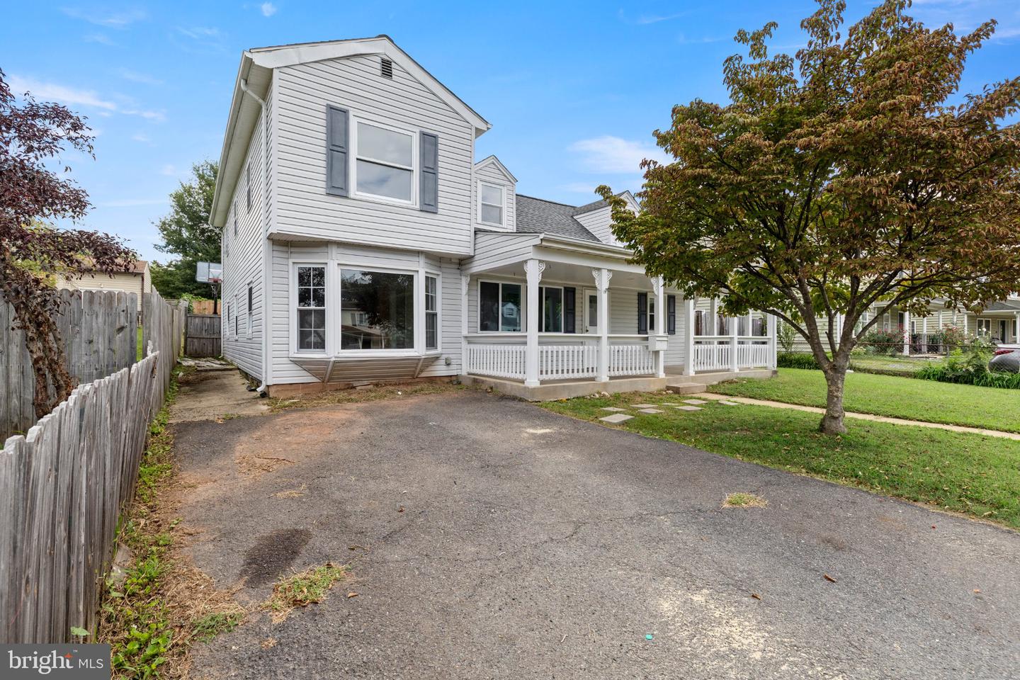168 Manassas Dr Property Photo 3