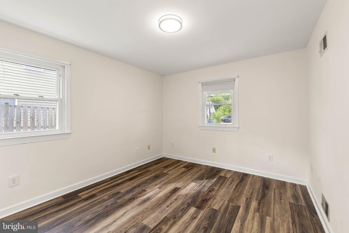 168 Manassas Dr Property Photo 23