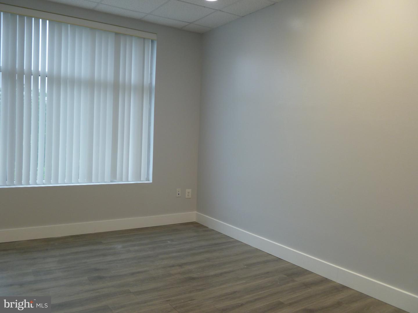 9110 Railroad Dr #310-b Property Photo 4