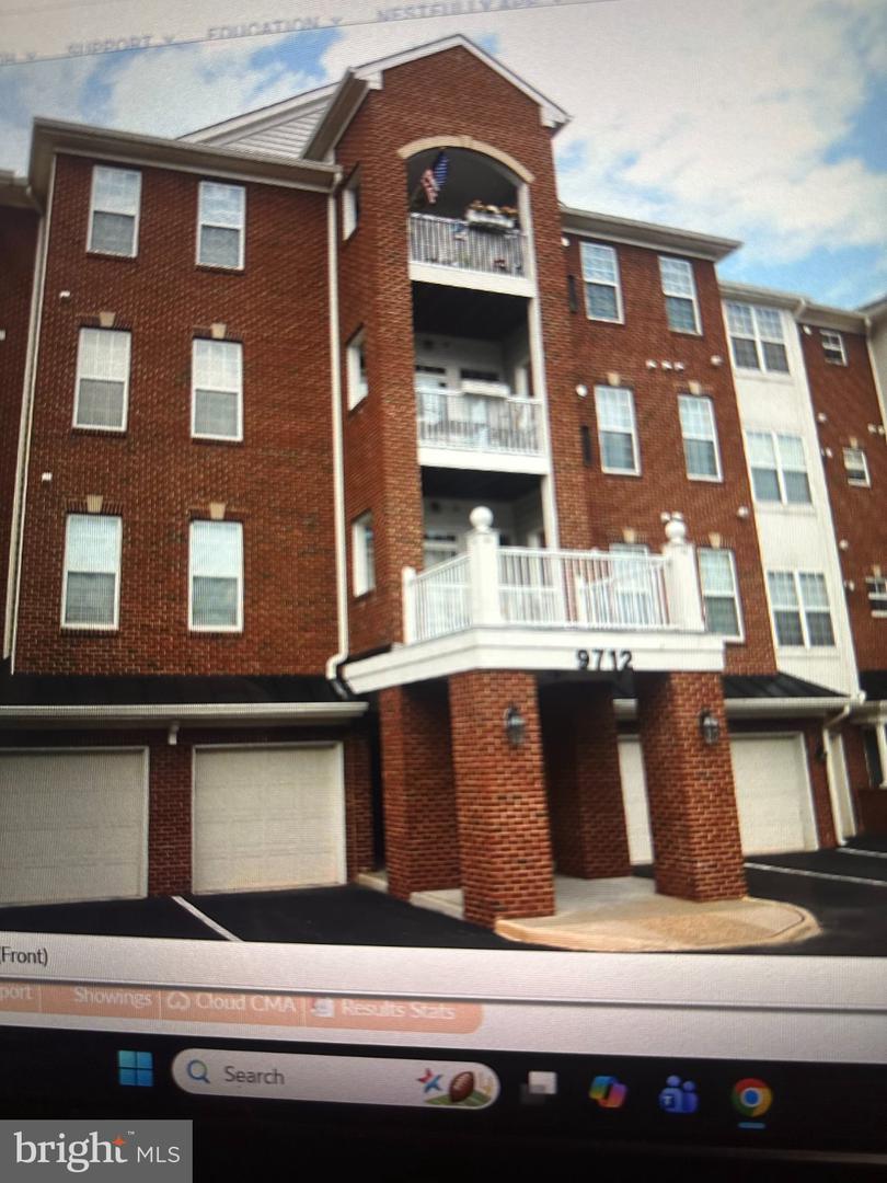 9712 HANDERSON PL #102 Property Photo 1