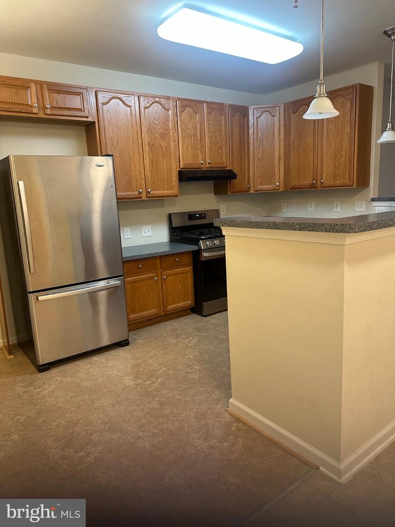 9712 Handerson Pl #102 Property Photo 3