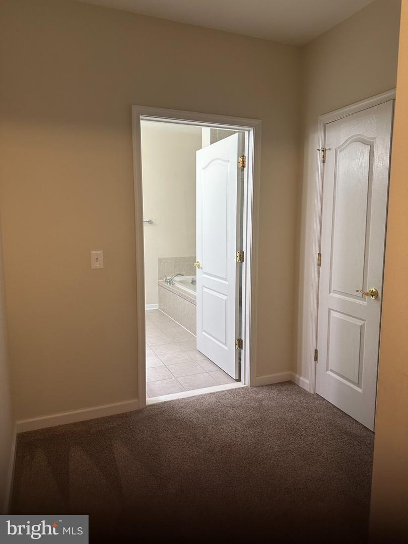 9712 Handerson Pl #102 Property Photo 6