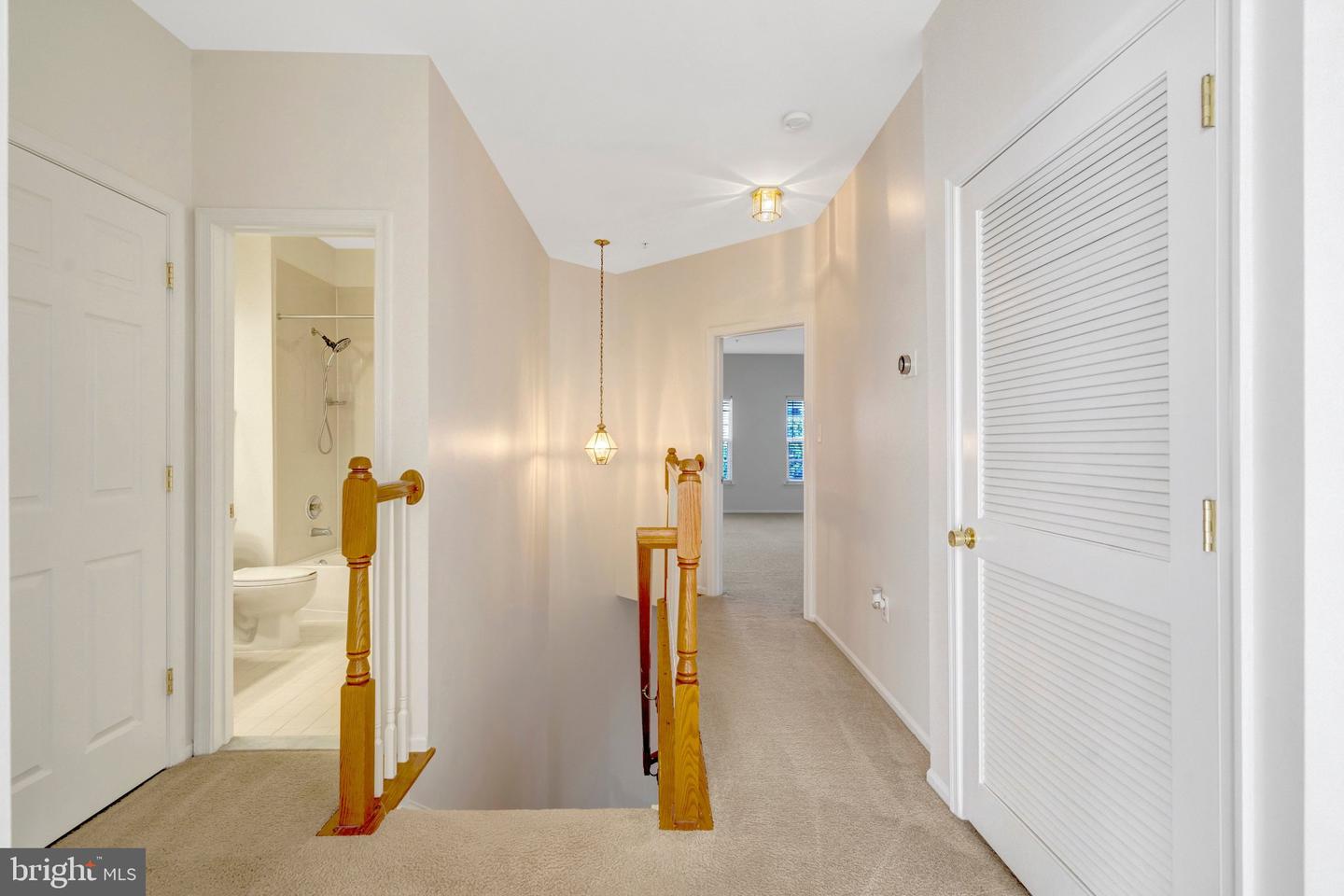 9544 Walker Way Property Photo 14