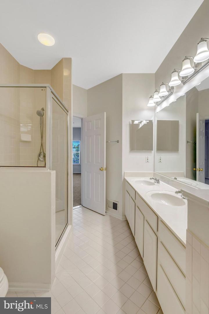 9544 Walker Way Property Photo 34