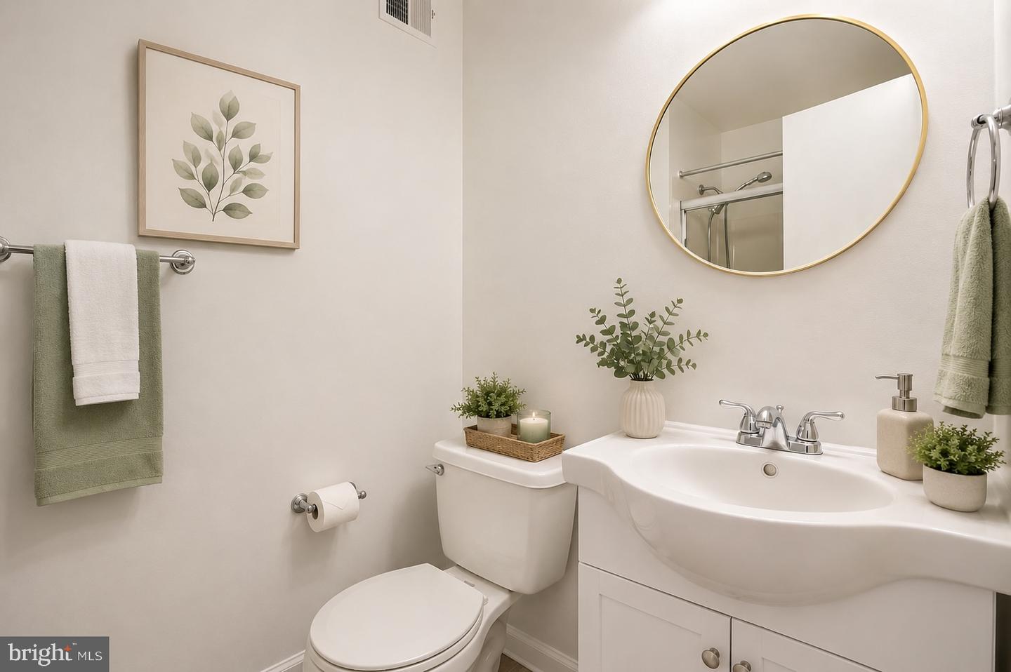 8526 Englewood Ct Property Photo 19