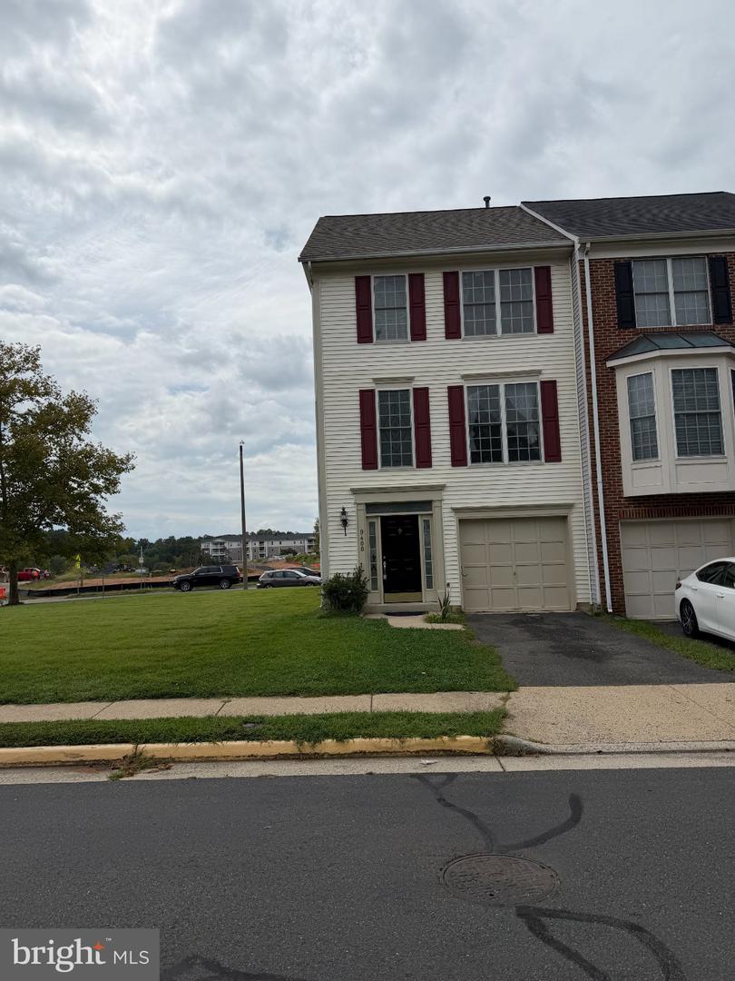9400 Silver Meteor Ct Property Photo 1