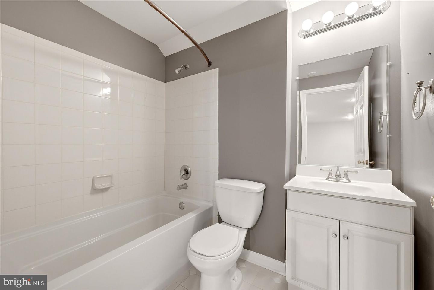 9302 Elise Ct Property Photo 18