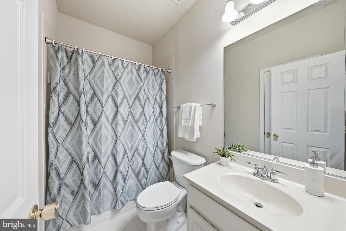 9585 Wheats Way Property Photo 24