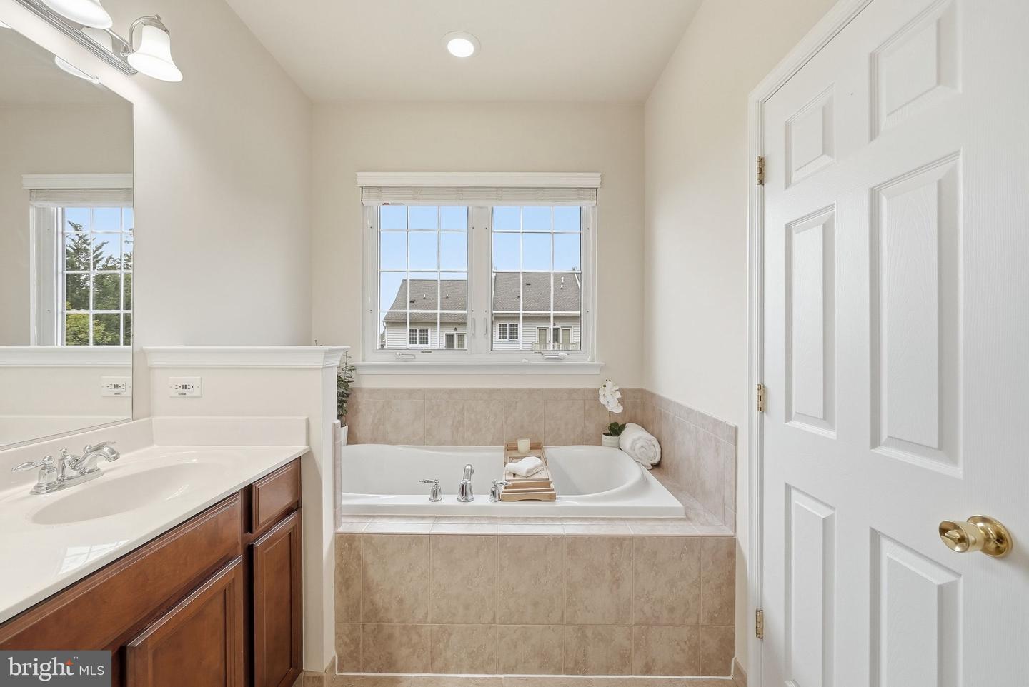 9585 Wheats Way Property Photo 36