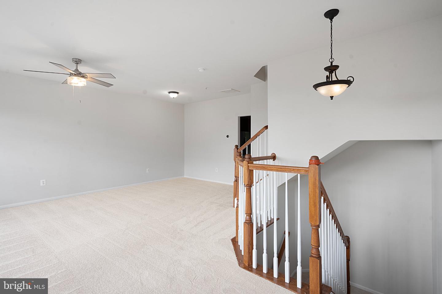 9606 Wigfall Way Property Photo 13