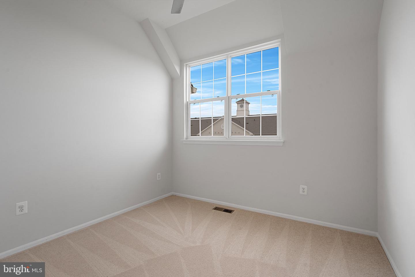9606 Wigfall Way Property Photo 20