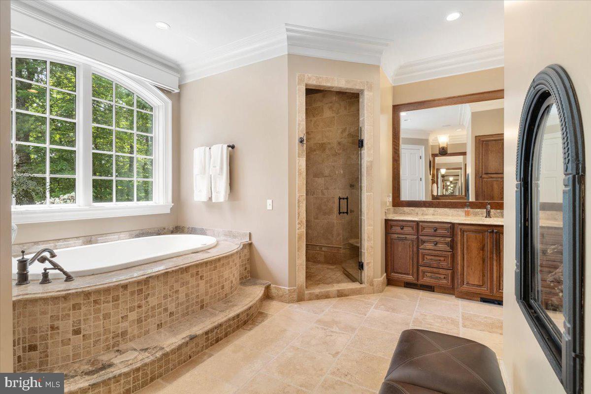 4255 Fortress Dr Property Photo 44