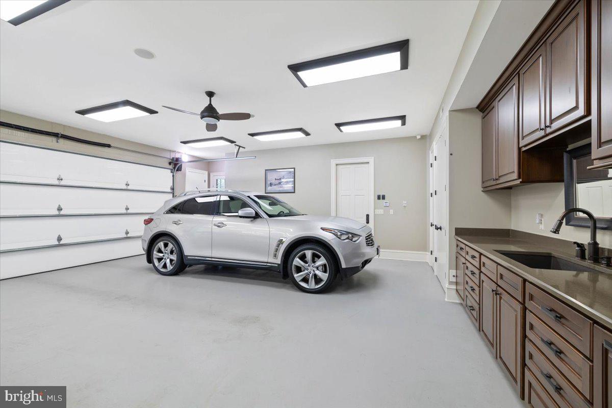 4255 Fortress Dr Property Photo 60