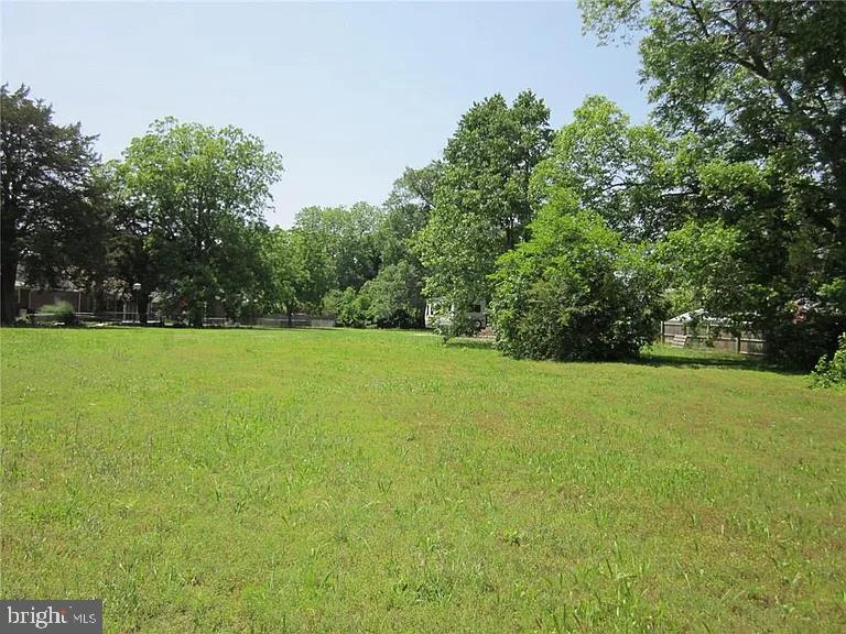 5535 E Princess Anne Ave Property Photo 6