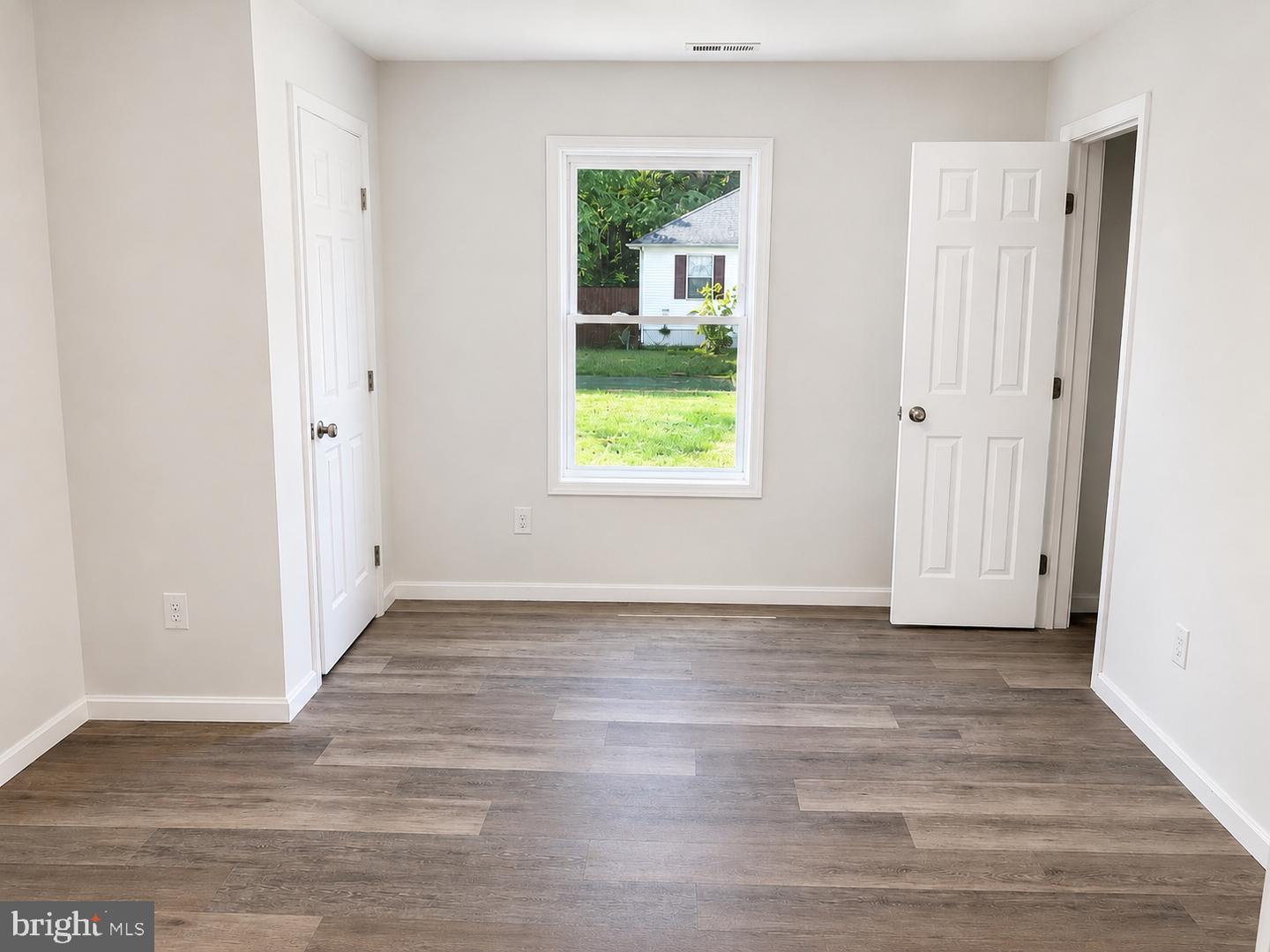 12199 Tower Way Property Photo 5