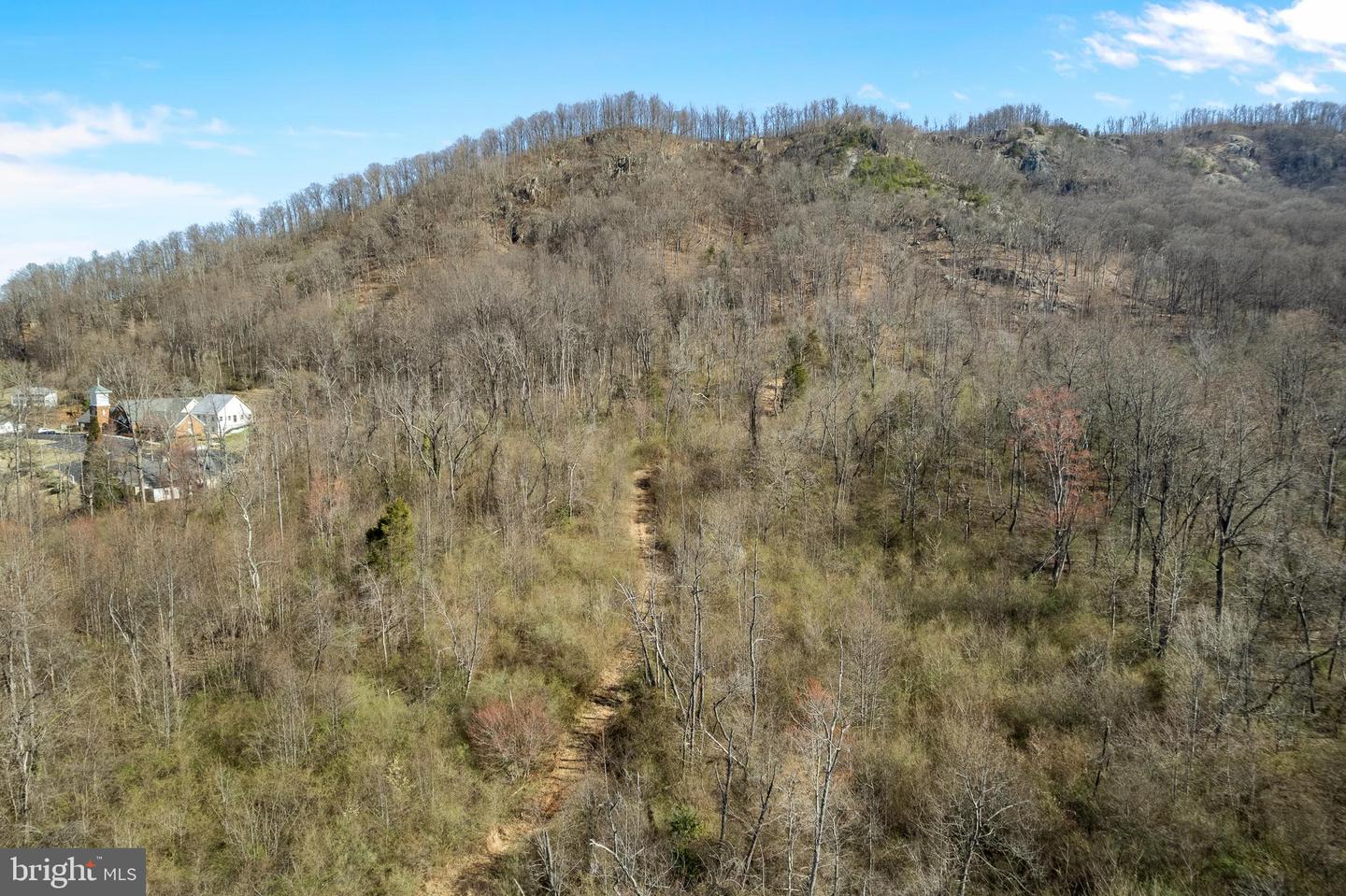 31 Orchard Rd Property Photo 7