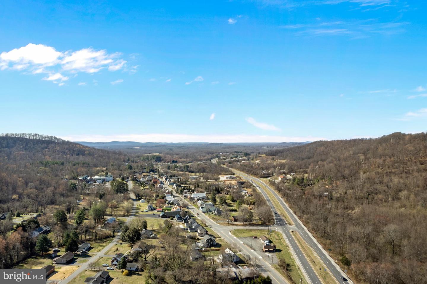 31 Orchard Rd Property Photo 9