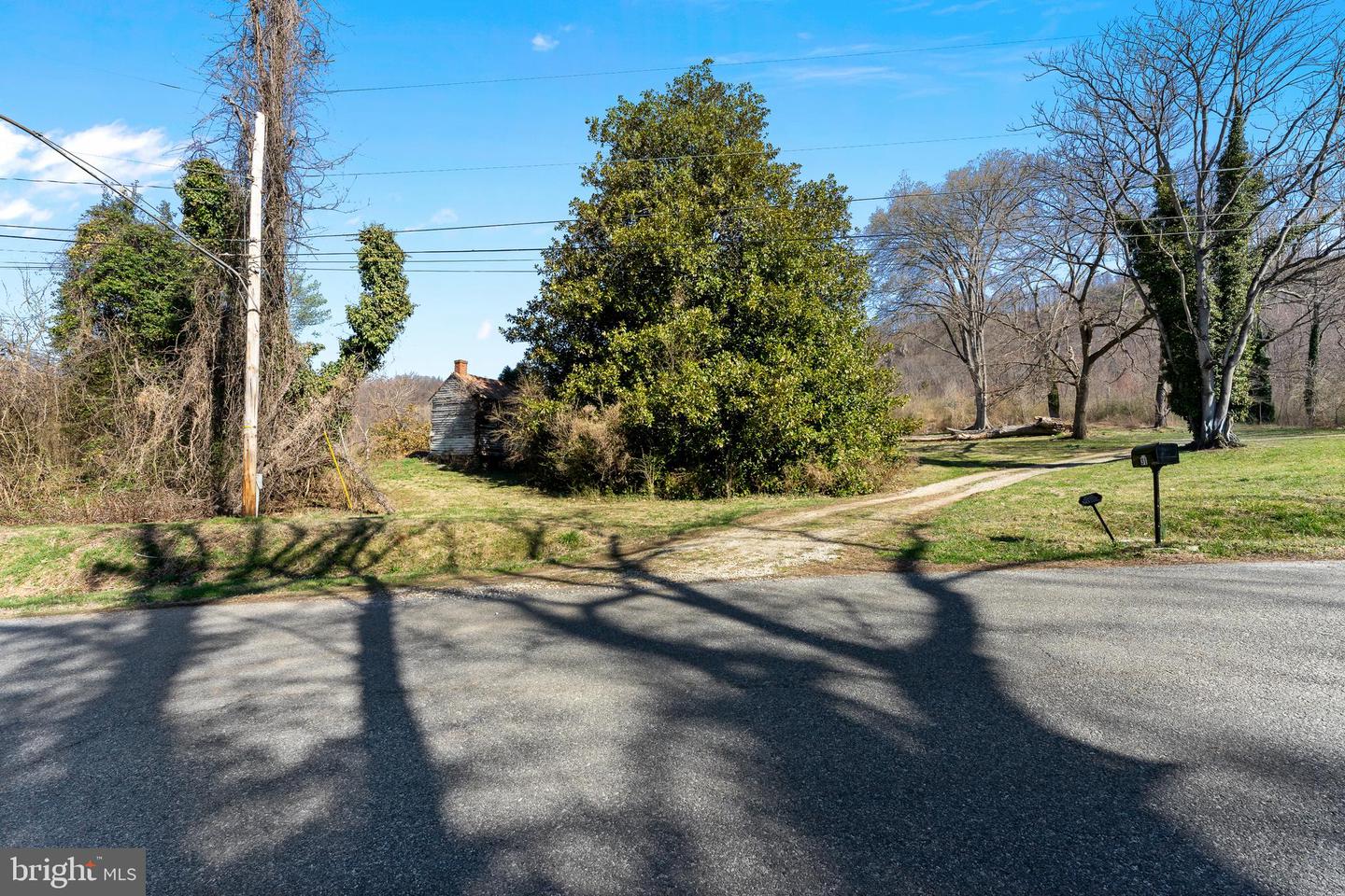 31 Orchard Rd Property Photo 10