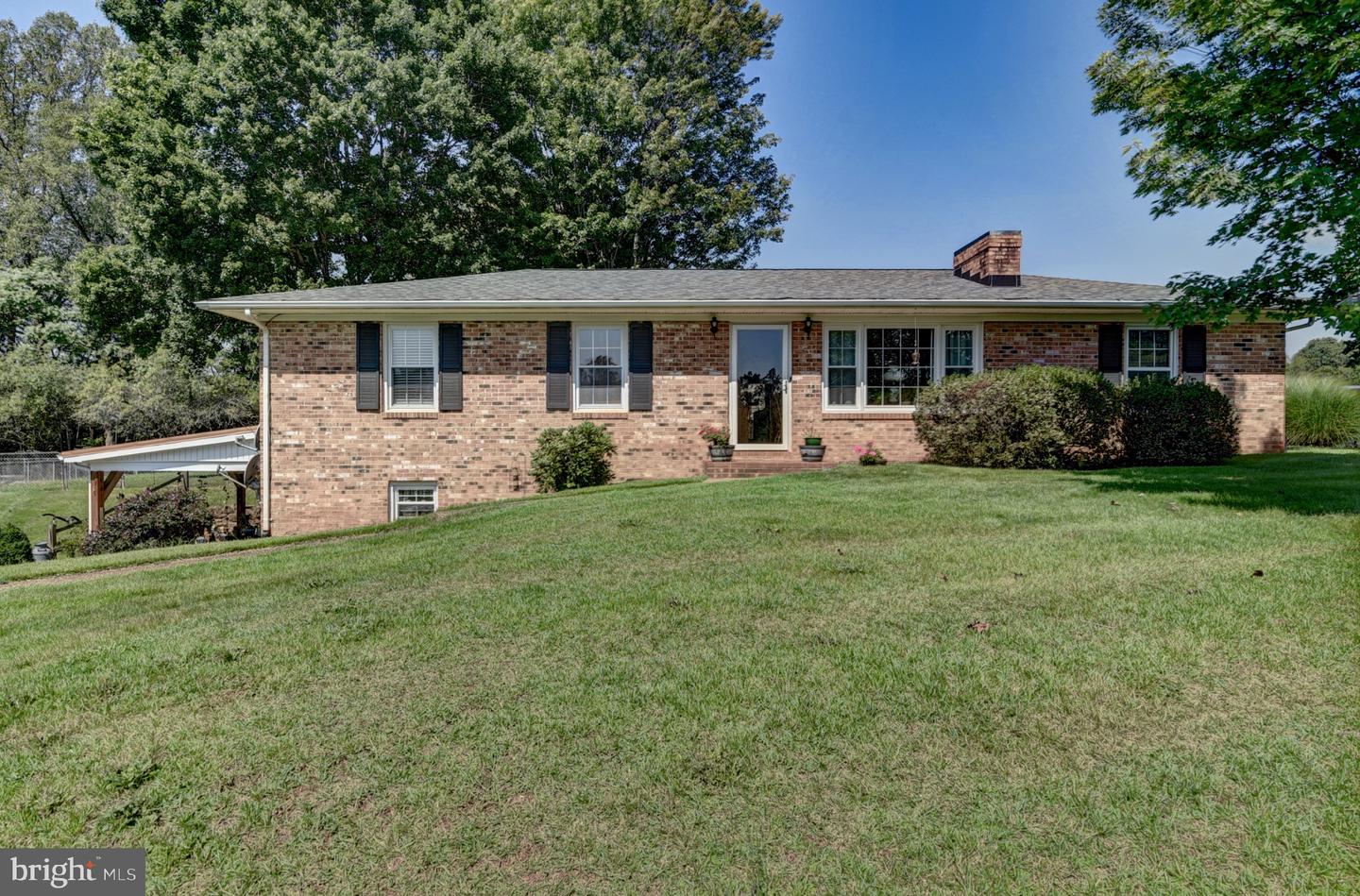 147 Freshwater Cove Ln Property Photo 1