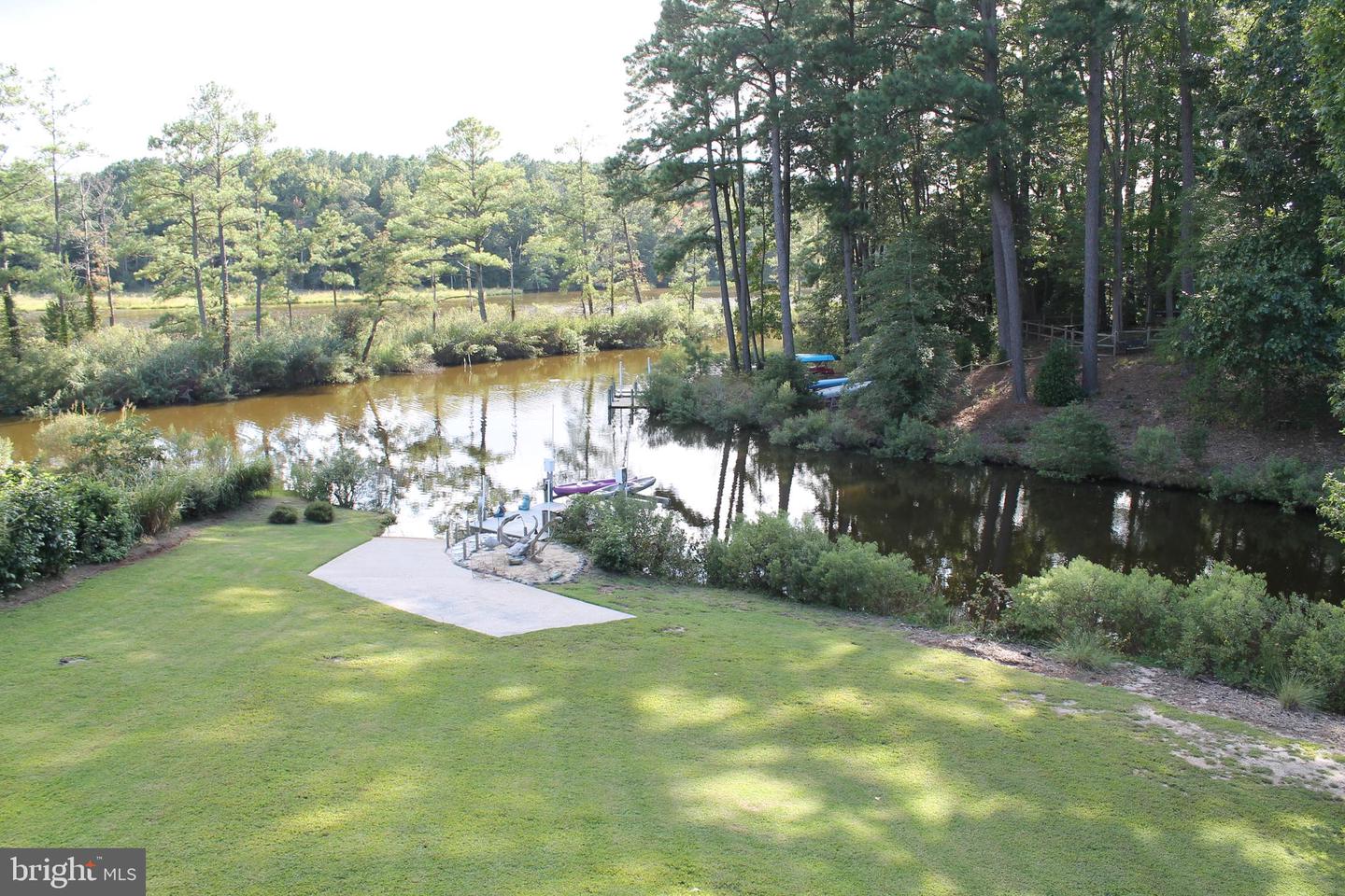 300 Maple Ln Property Photo 26